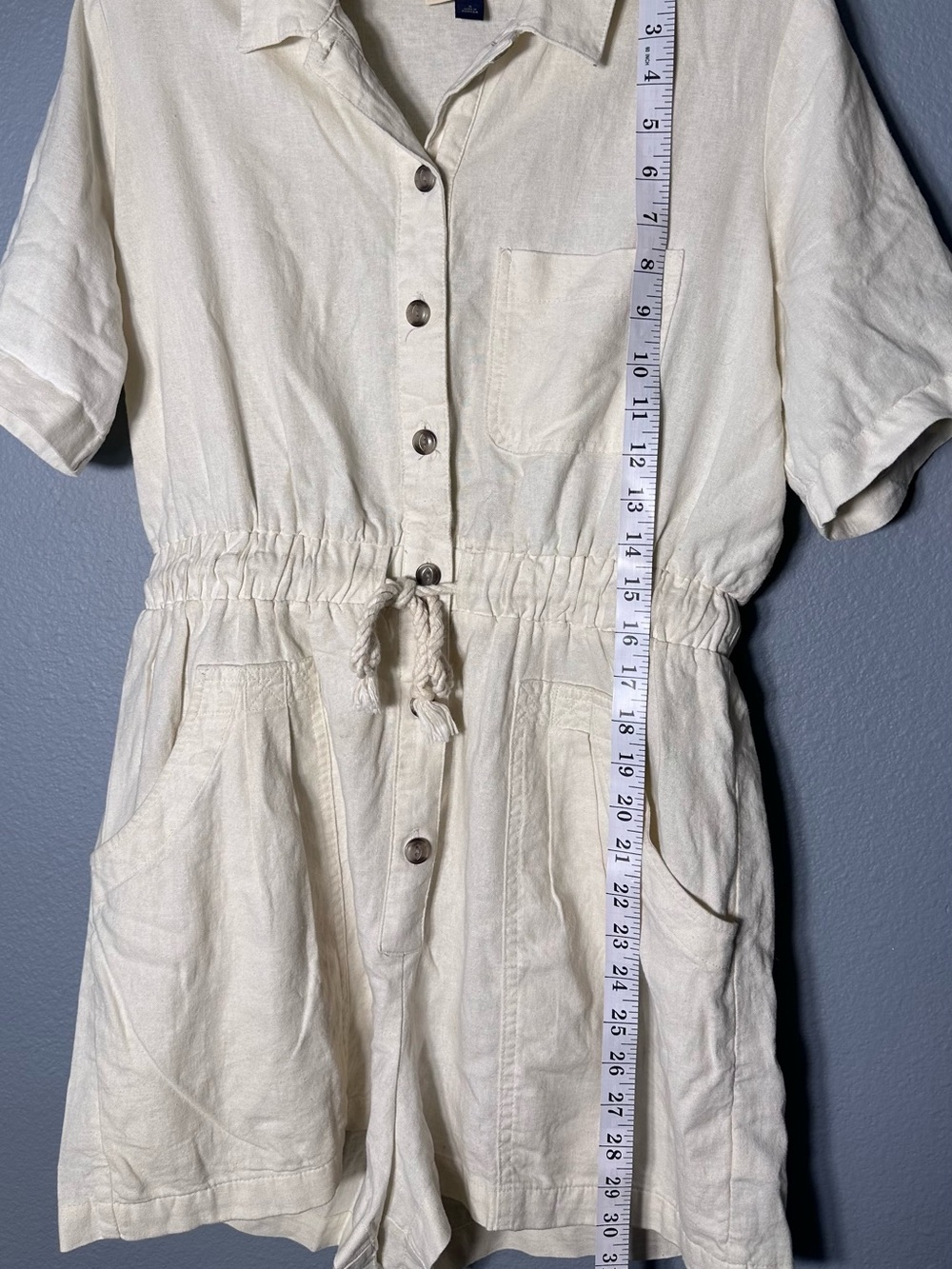 Universal Thread Cream Button-Front Drawstring One-Piece Romper - Picture 4 of 7